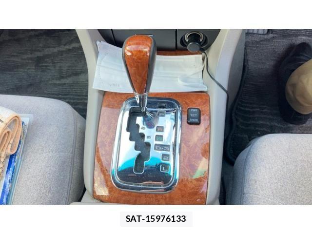 Toyota MARK II 2004-06 8230695-15