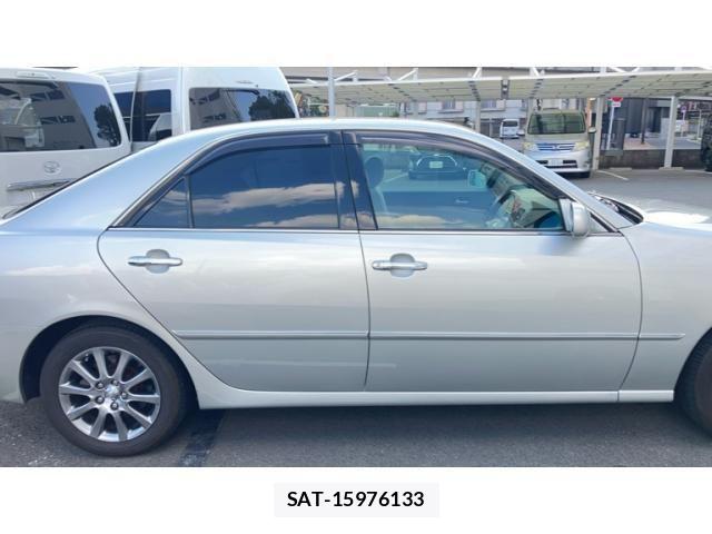 Toyota MARK II 2004-06 8230695-4