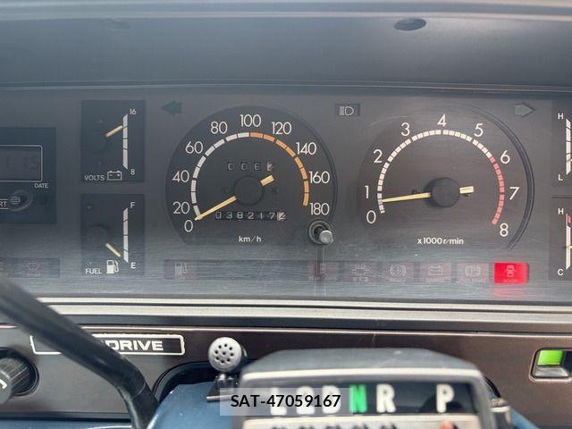 Toyota MARK II 1982-06 8245792-16