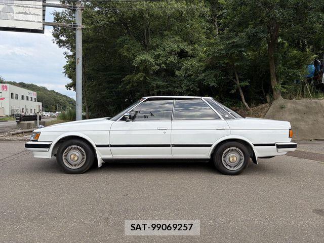 Toyota MARK II 1984-11 8849648-12