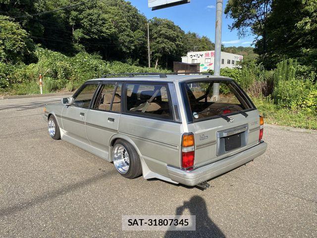 Toyota MARK II WAGON 1995-03 1207211-10