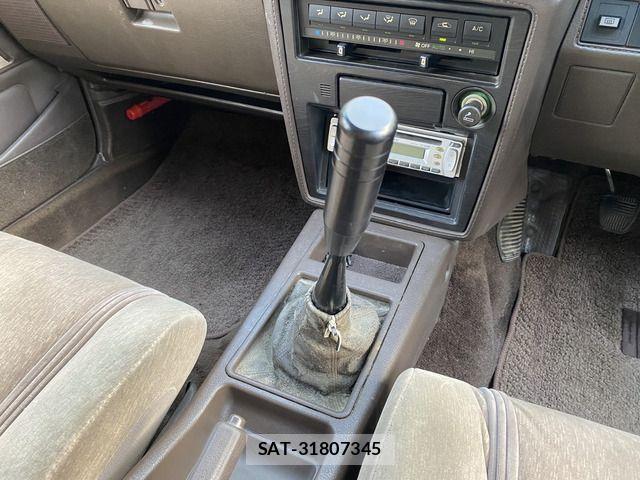 Toyota MARK II WAGON 1995-03 1207211-15