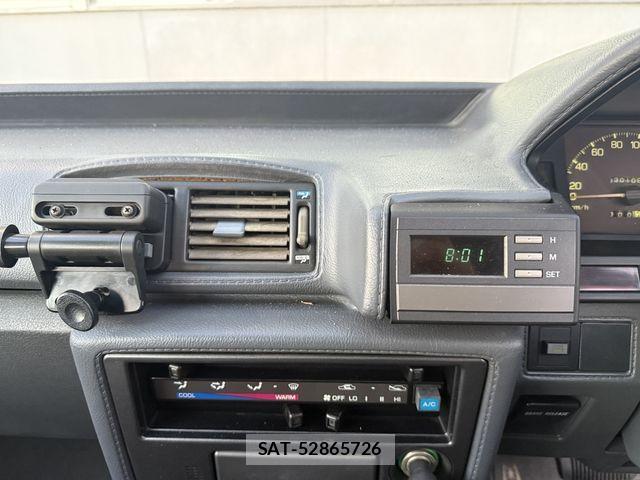 Toyota MARK II WAGON 1985-03 1586209-14
