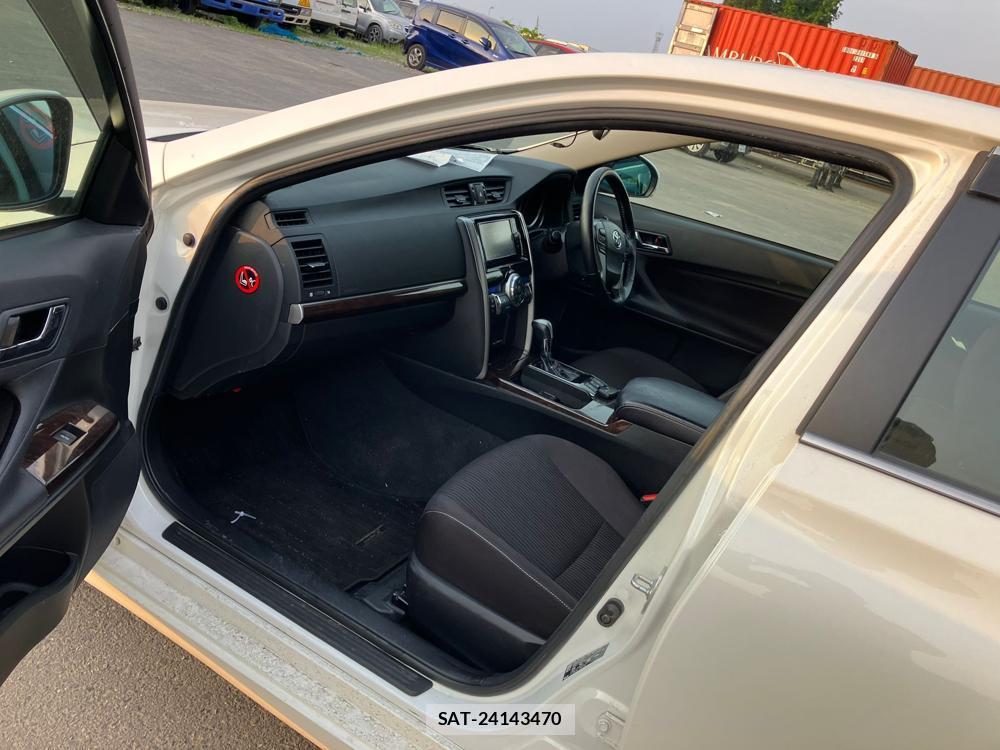 Toyota MARK X 2018 976202-9