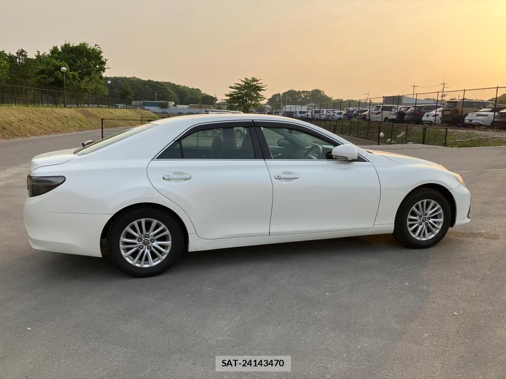Toyota MARK X 2018 976202-5