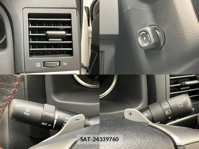 Toyota MARK X 2020-02 988541-22