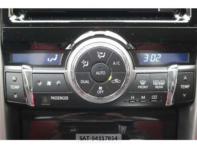 Toyota MARK X 2021-05 1123860-12