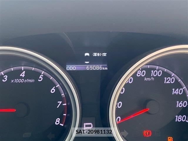Toyota MARK X 2014-05 1171560-18