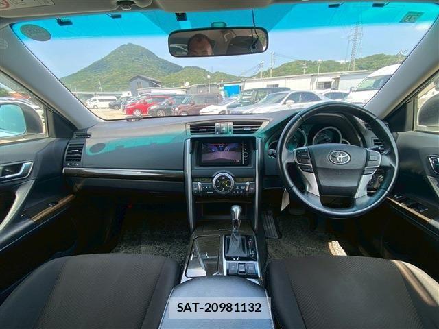 Toyota MARK X 2014-05 1171560-1