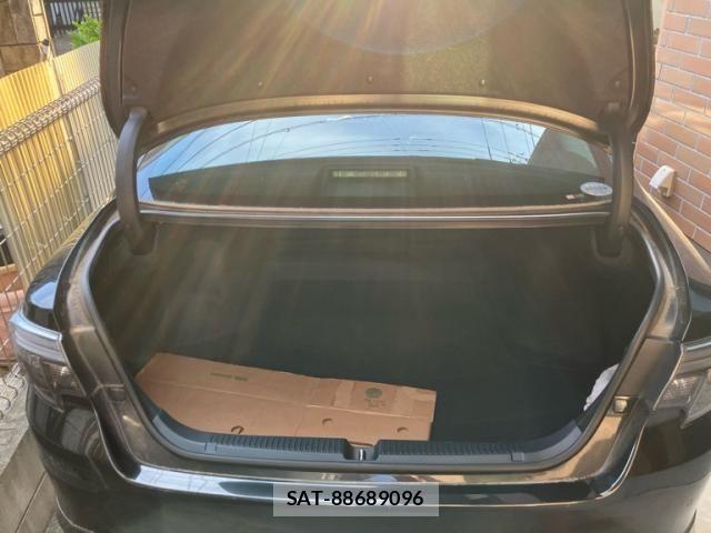 Toyota MARK X 2017-12 1168352-9