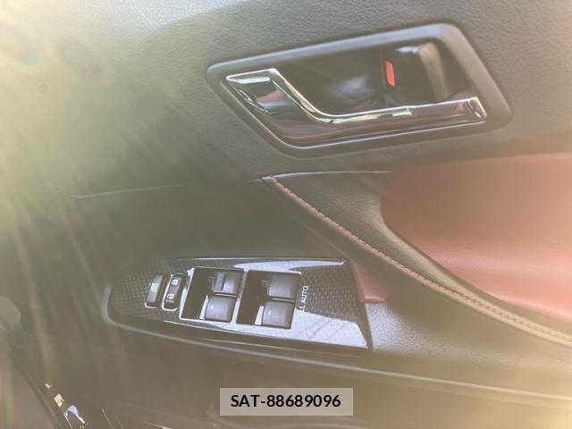 Toyota MARK X 2017-12 1168352-12