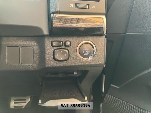 Toyota MARK X 2017-12 1168352-13