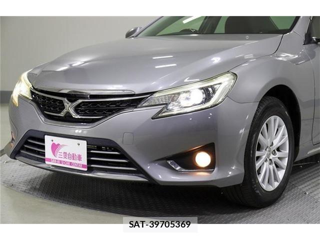 Toyota MARK X 2016-10 1176787-9