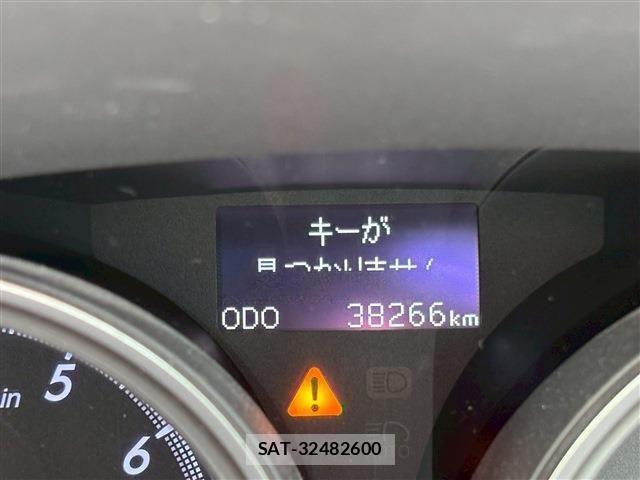 Toyota MARK X 2017-03 1292287-26