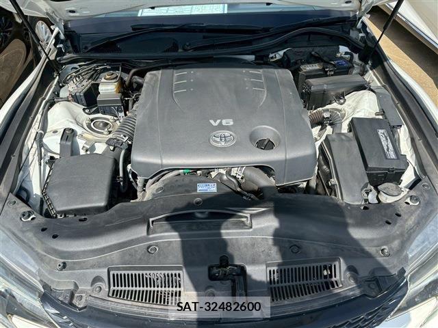 Toyota MARK X 2017-03 1292287-29