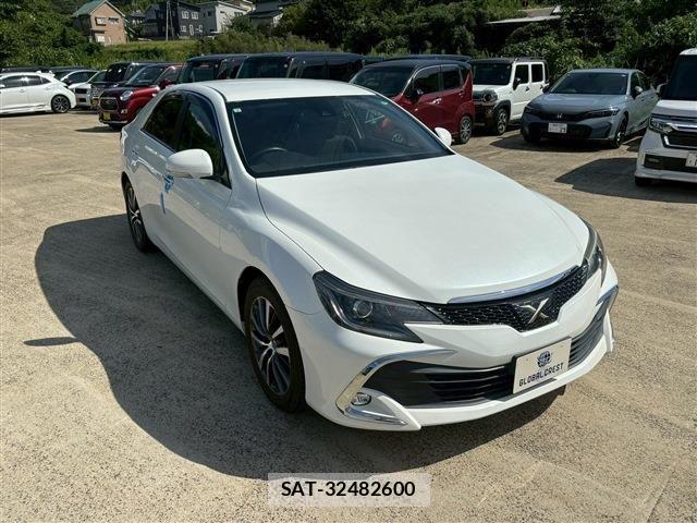 Toyota MARK X 2017-03 1292287-5