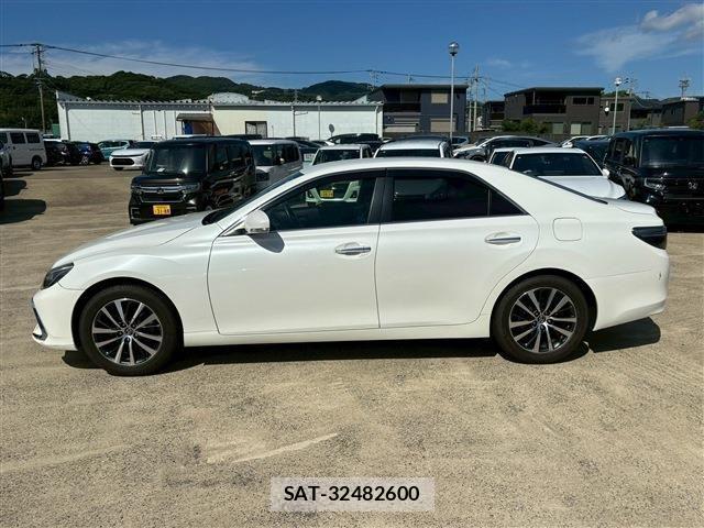 Toyota MARK X 2017-03 1292287-7