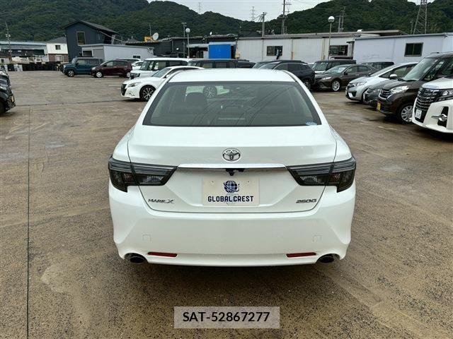 Toyota MARK X 2019-08 1309411-9