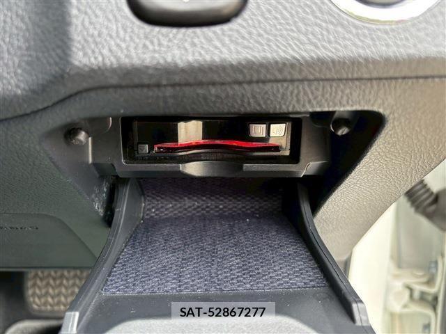 Toyota MARK X 2019-08 1309411-16