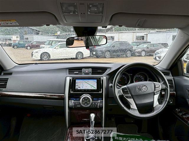 Toyota MARK X 2019-08 1309411-1