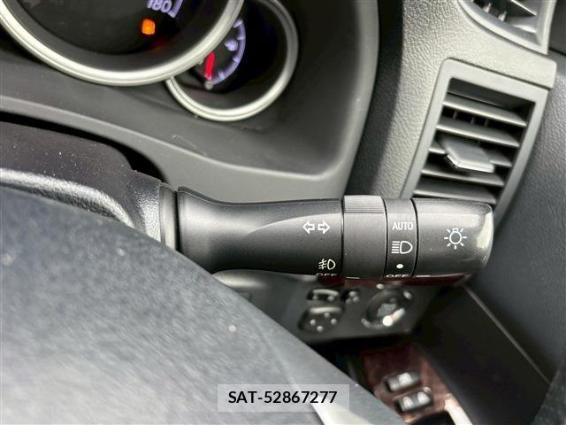 Toyota MARK X 2019-08 1309411-24