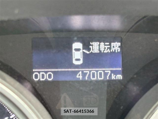 Toyota MARK X 2014-03 1413335-23