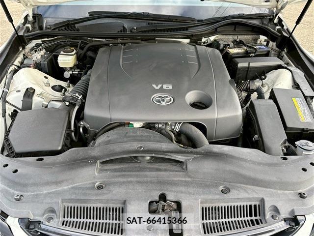 Toyota MARK X 2014-03 1413335-26