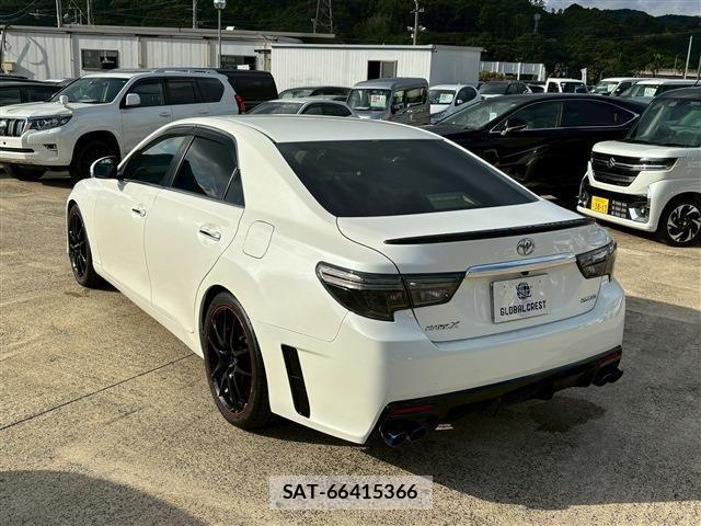Toyota MARK X 2014-03 1413335-8