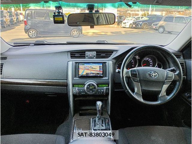 Toyota MARK X 2015-02 2030464-11