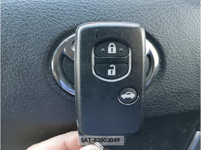 Toyota MARK X 2015-02 2030464-19