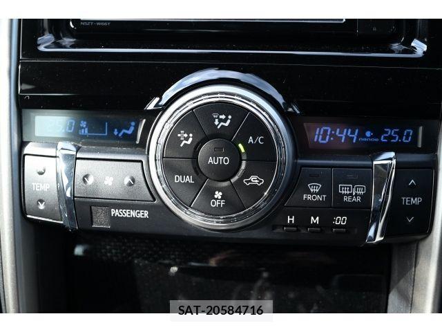Toyota MARK X 2017-09 3378484-21