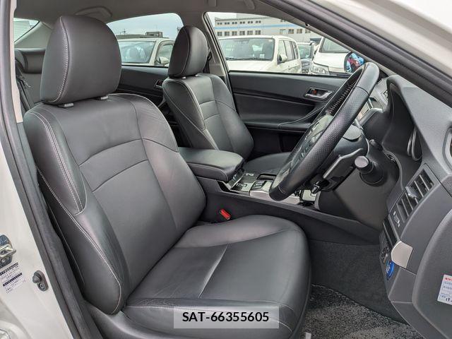 Toyota MARK X 2018-01 3833388-14