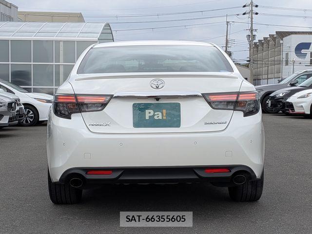 Toyota MARK X 2018-01 3833388-25