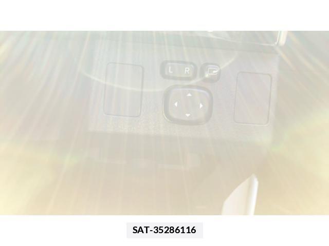 Toyota MARK X 2013-06 3907351-13