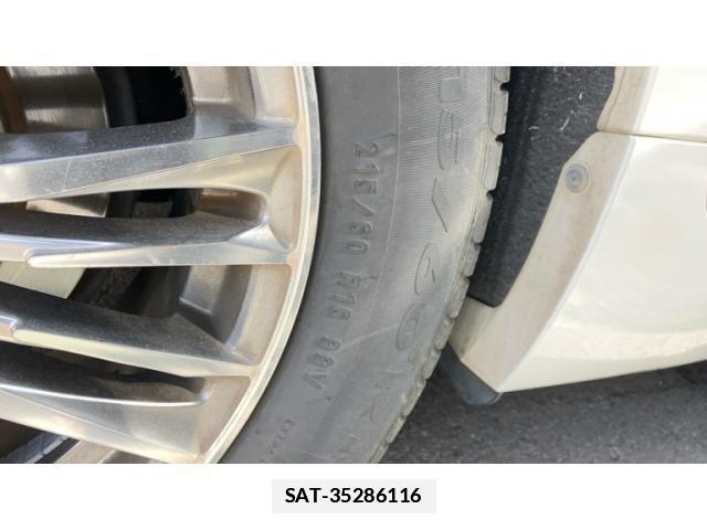 Toyota MARK X 2013-06 3907351-28