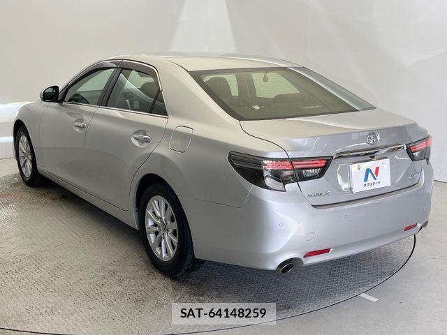 Toyota MARK X 2017-05 4595869-16