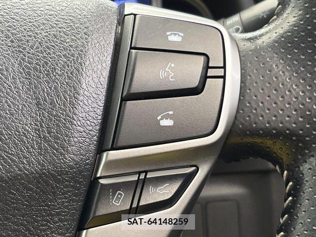 Toyota MARK X 2017-05 4595869-4