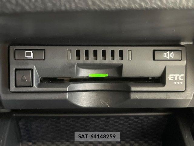 Toyota MARK X 2017-05 4595869-6