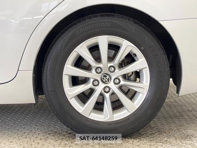 Toyota MARK X 2017-05 4595869-8