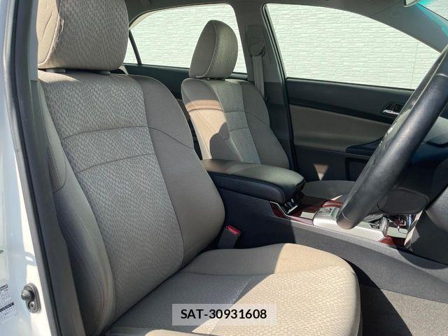 Toyota MARK X 2012-03 4639694-10