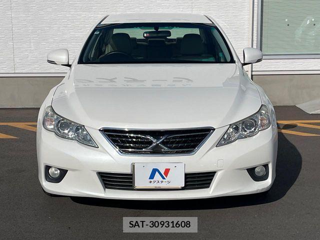 Toyota MARK X 2012-03 4639694-13