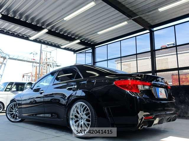 Toyota MARK X 2014-12 4965726-14