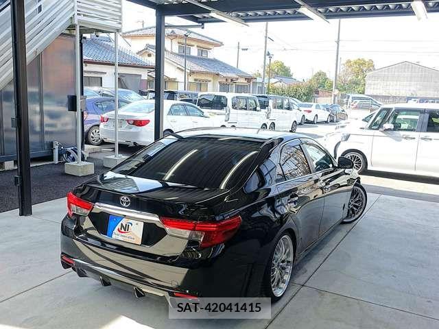 Toyota MARK X 2014-12 4965726-7