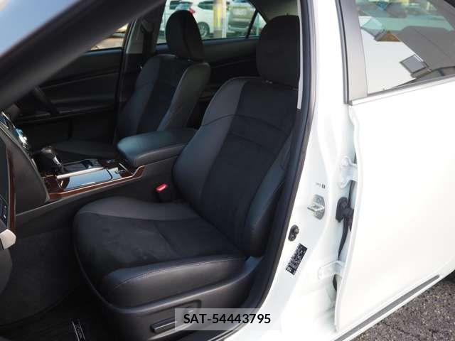 Toyota MARK X 2015-09 4965745-12