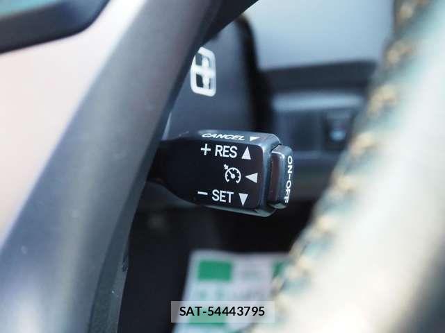 Toyota MARK X 2015-09 4965745-16