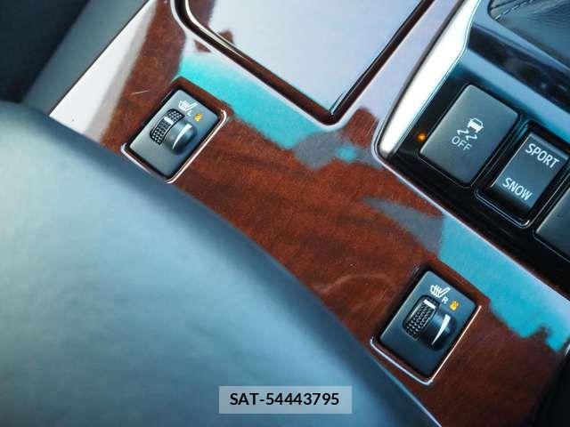 Toyota MARK X 2015-09 4965745-19