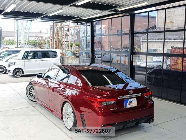 Toyota MARK X 2013-12 4965712-15