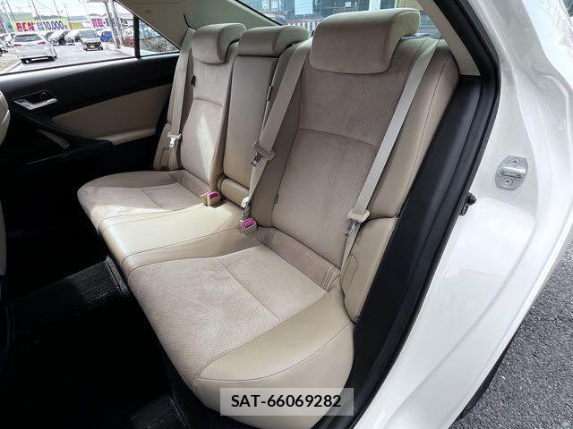 Toyota MARK X 2013-04 5871351-12