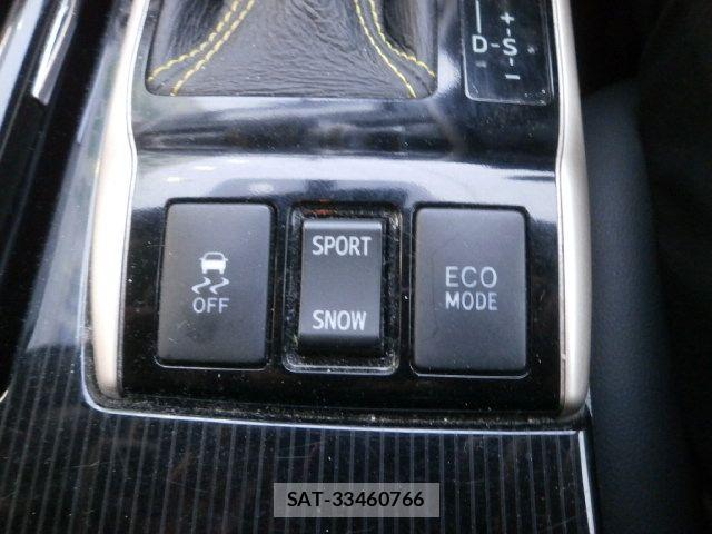 Toyota MARK X 2015-06 5871348-10