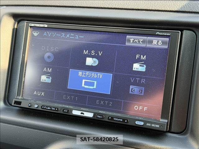 Toyota MARK X 2010-06 5871360-11
